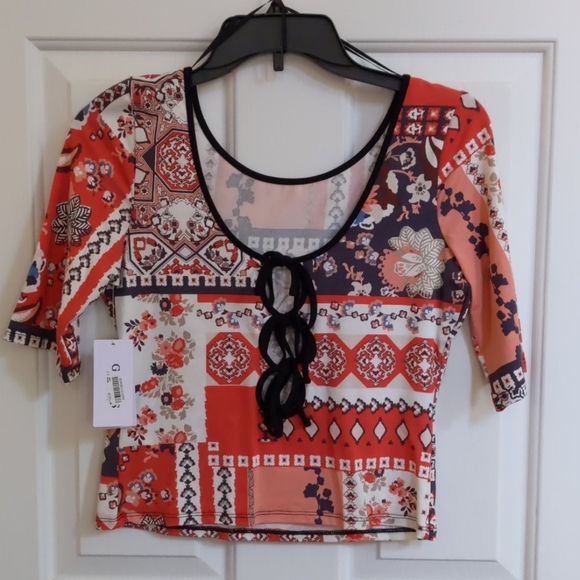 Top - Picture 2 of 2